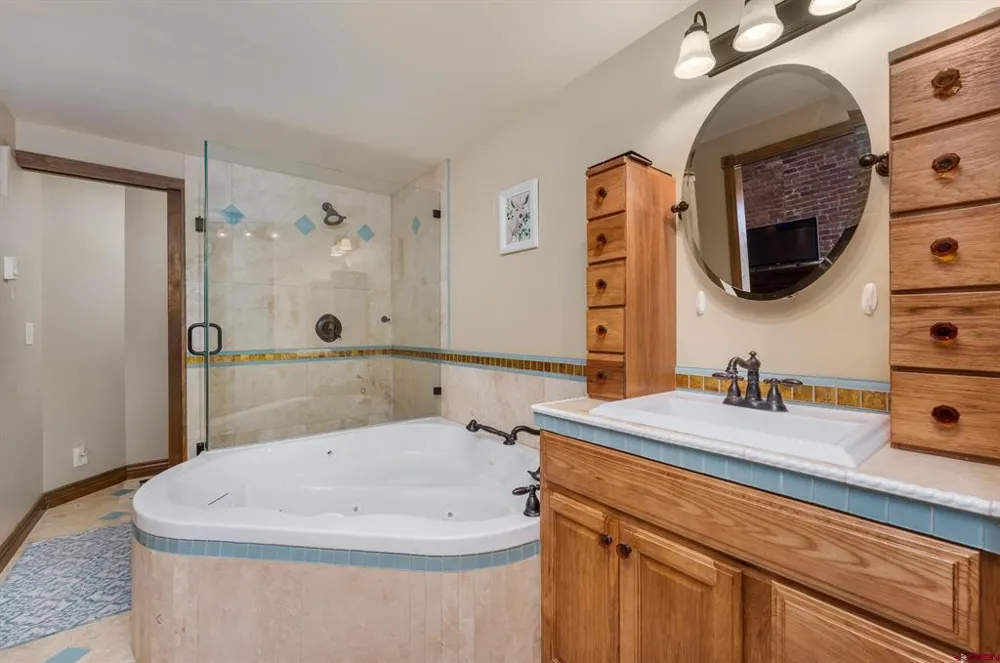 1001 Main Avenue #303 Durango, CO 81301