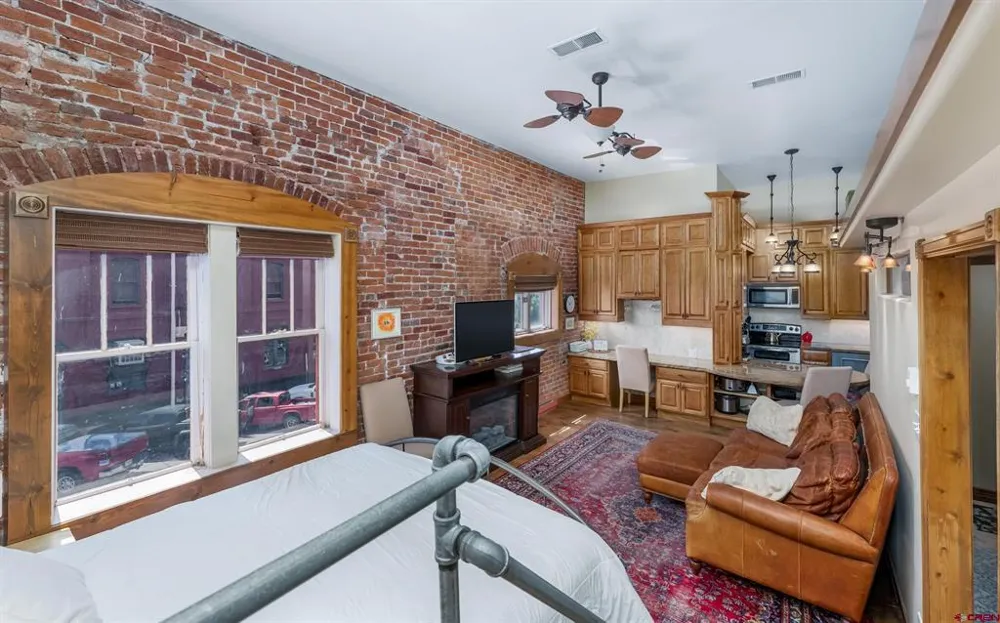 1001 Main Avenue #303 Durango, CO 81301