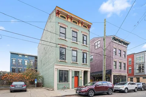 122 W Fifteenth Street #223