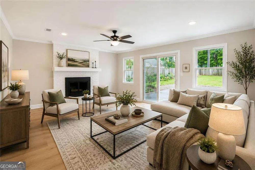 235 Barrington DR E Roswell, GA 30076