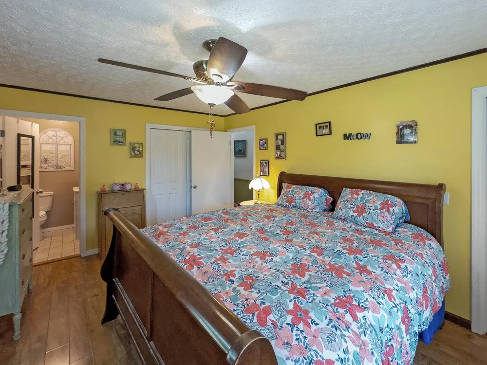 1798 County Road 700 Riceville, TN 37370