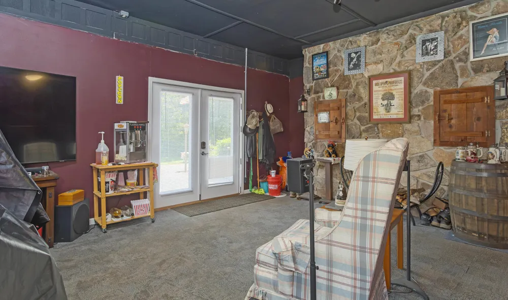 1798 County Road 700 Riceville, TN 37370