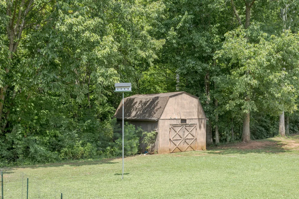 1798 County Road 700 Riceville, TN 37370