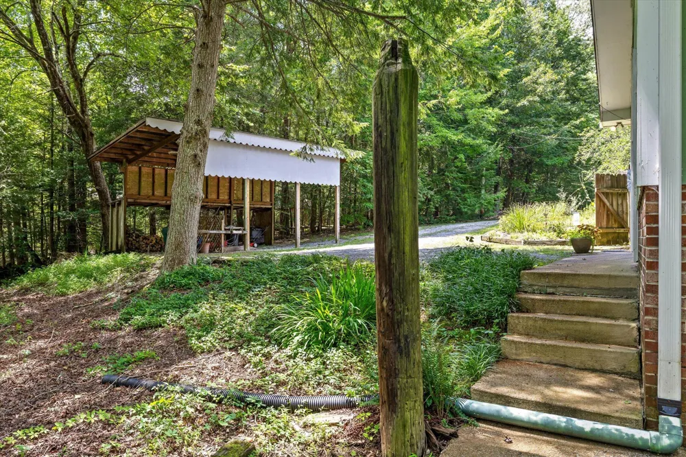 2558 Boston Branch Circle Signal Mountain, TN 37377