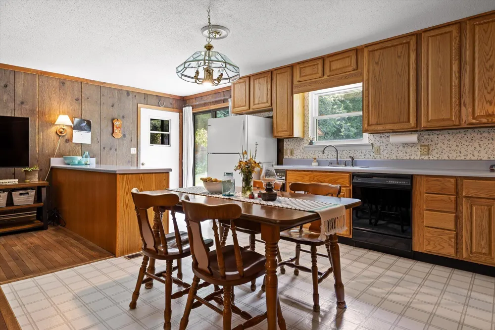 2558 Boston Branch Circle Signal Mountain, TN 37377