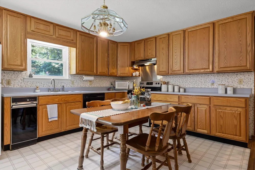 2558 Boston Branch Circle Signal Mountain, TN 37377