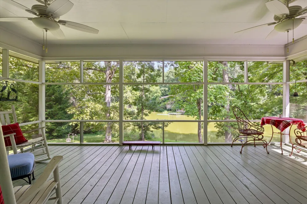 2558 Boston Branch Circle Signal Mountain, TN 37377
