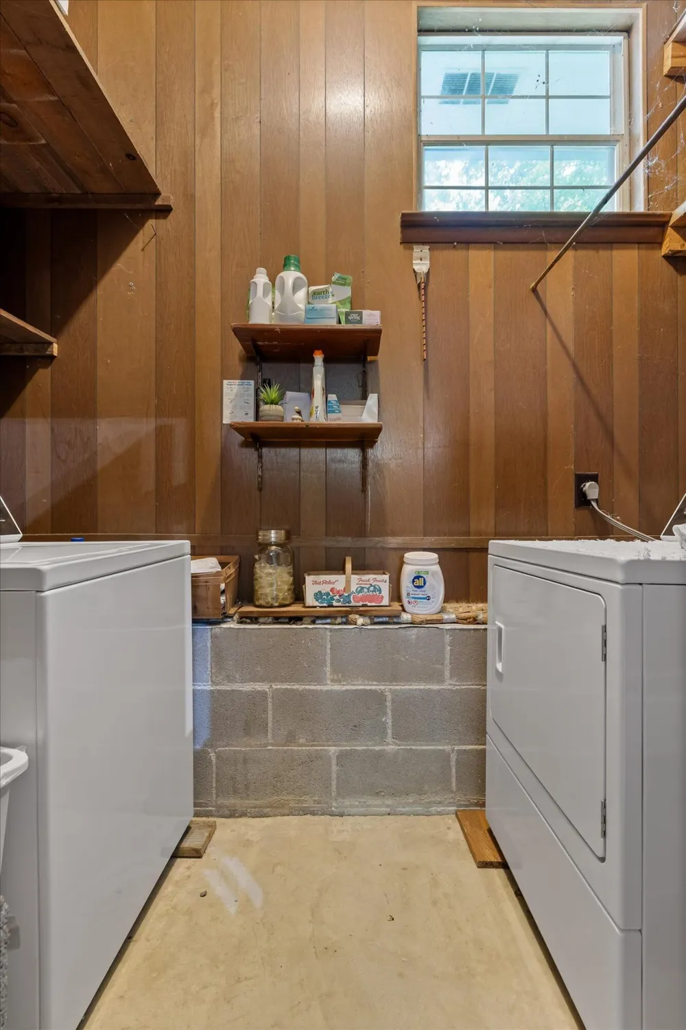 2558 Boston Branch Circle Signal Mountain, TN 37377