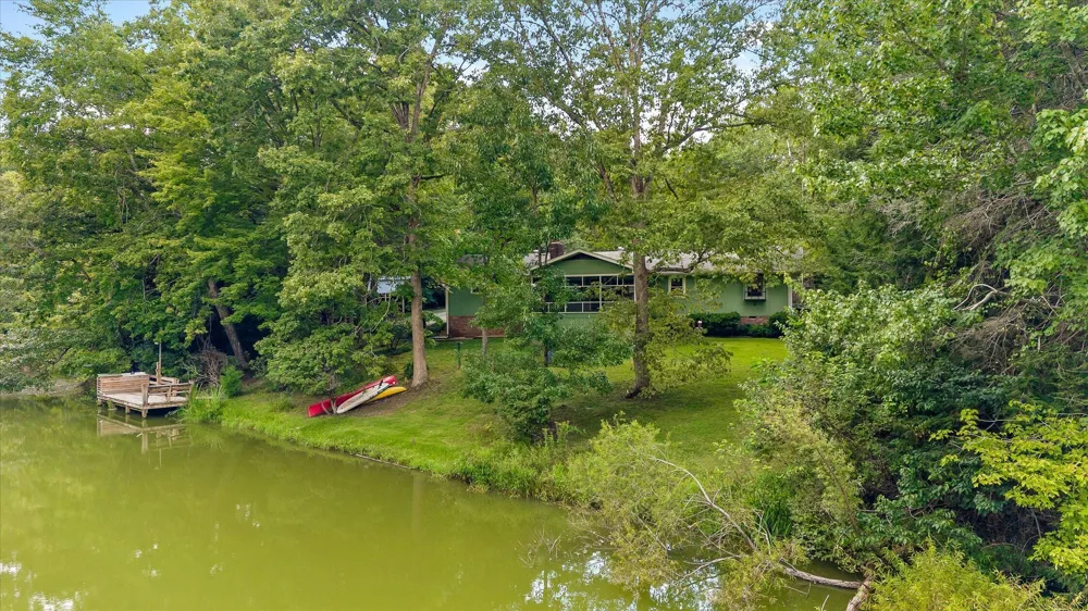 2558 Boston Branch Circle Signal Mountain, TN 37377