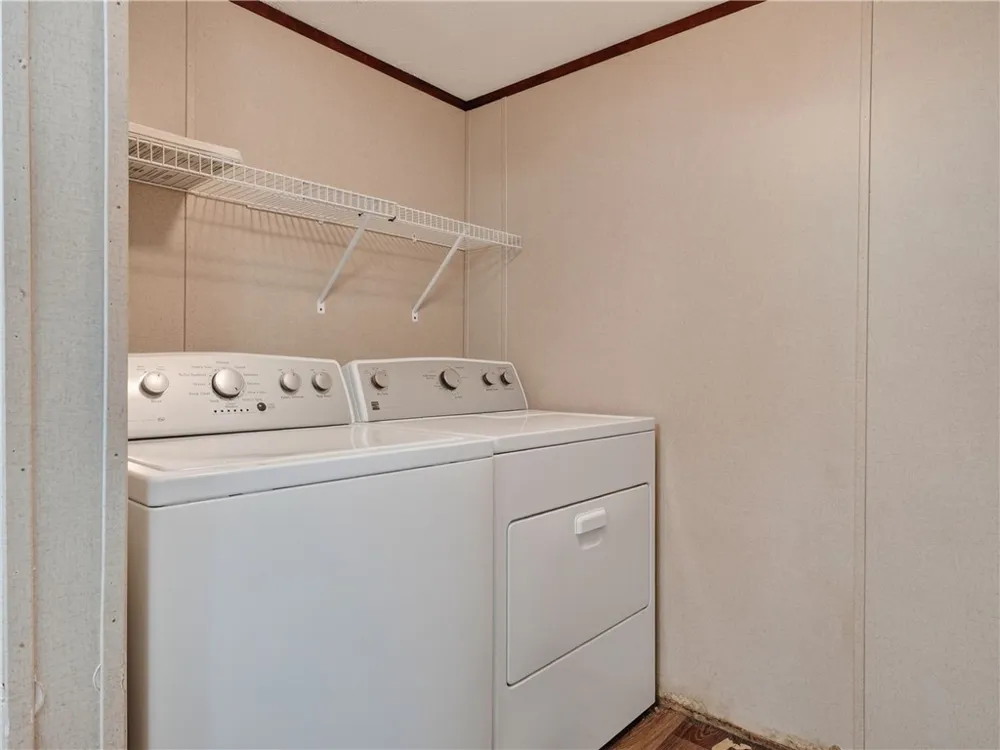 907 10th Street Fulton, TX 78358