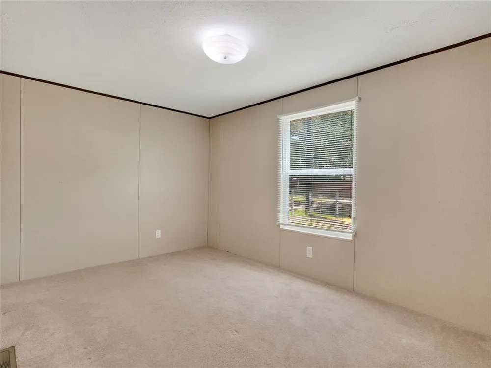 907 10th Street Fulton, TX 78358