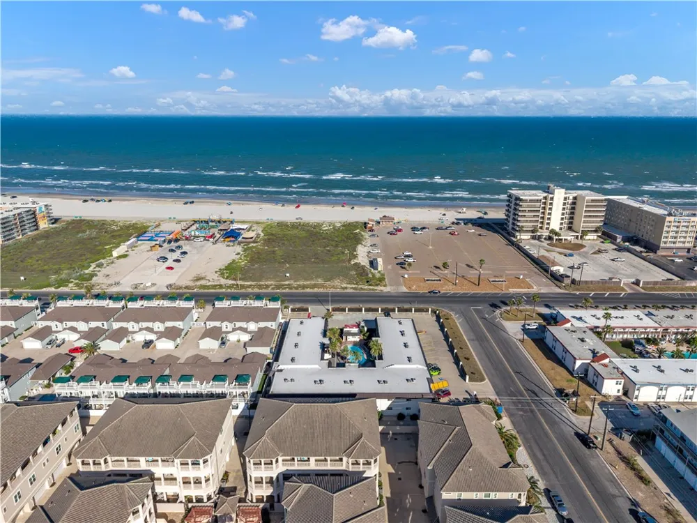 14921 Windward Drive #211 Corpus Christi, TX 78418