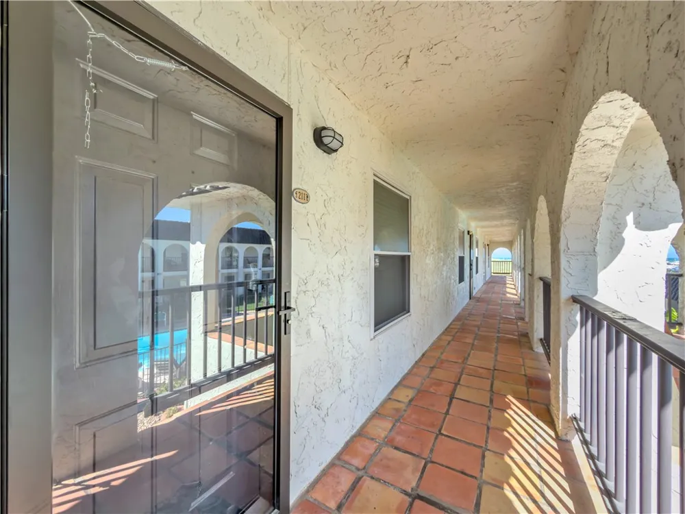 14921 Windward Drive #211 Corpus Christi, TX 78418