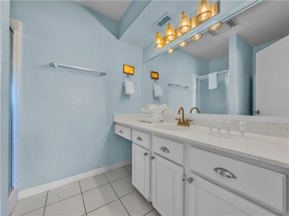 14921 Windward Drive #211 Corpus Christi, TX 78418