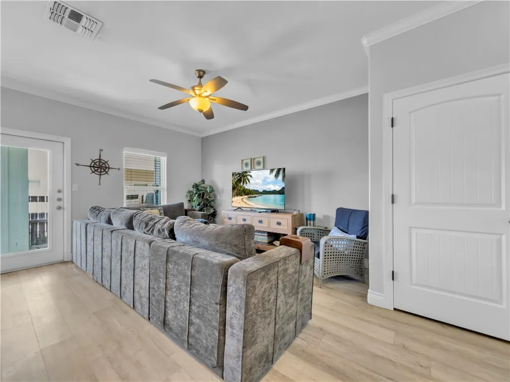 14806 Robla Drive Corpus Christi, TX 78418