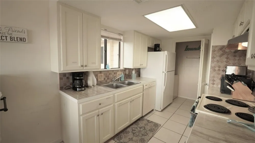 15425 Fortuna Bay Drive #316 Corpus Christi, TX 78418