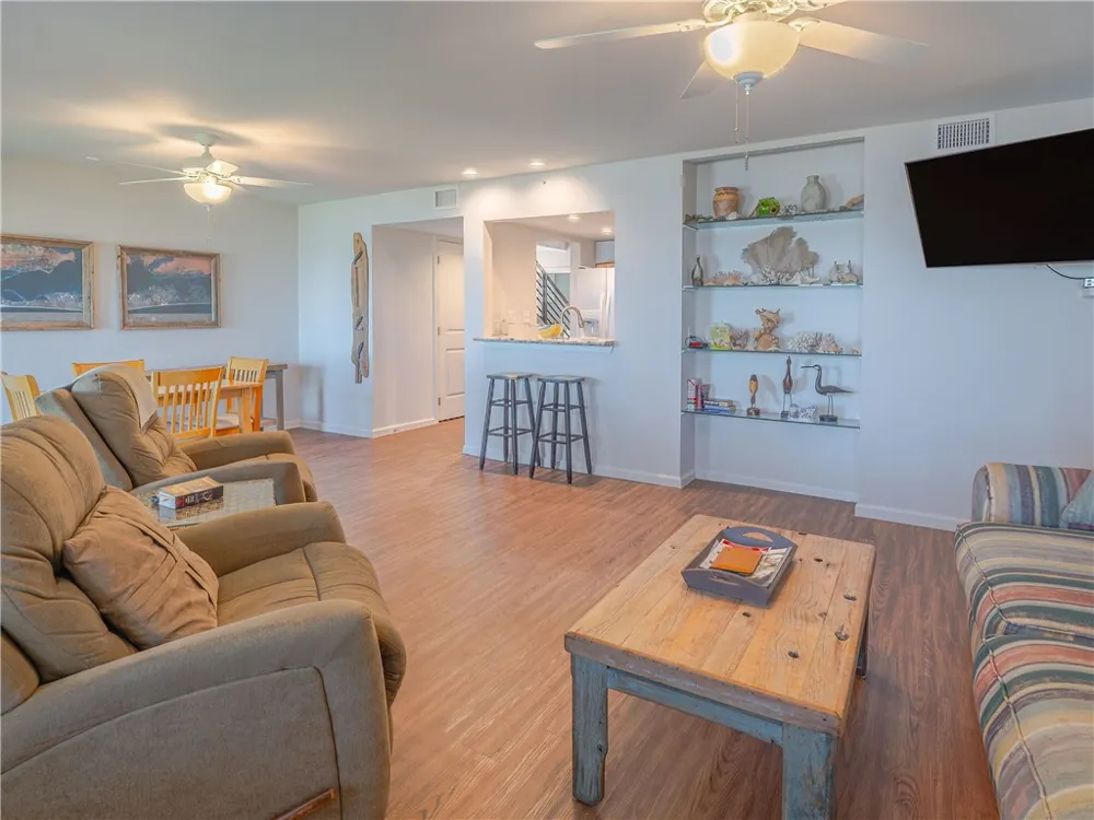 620 S Fulton Beach #708 Rockport, TX 78382