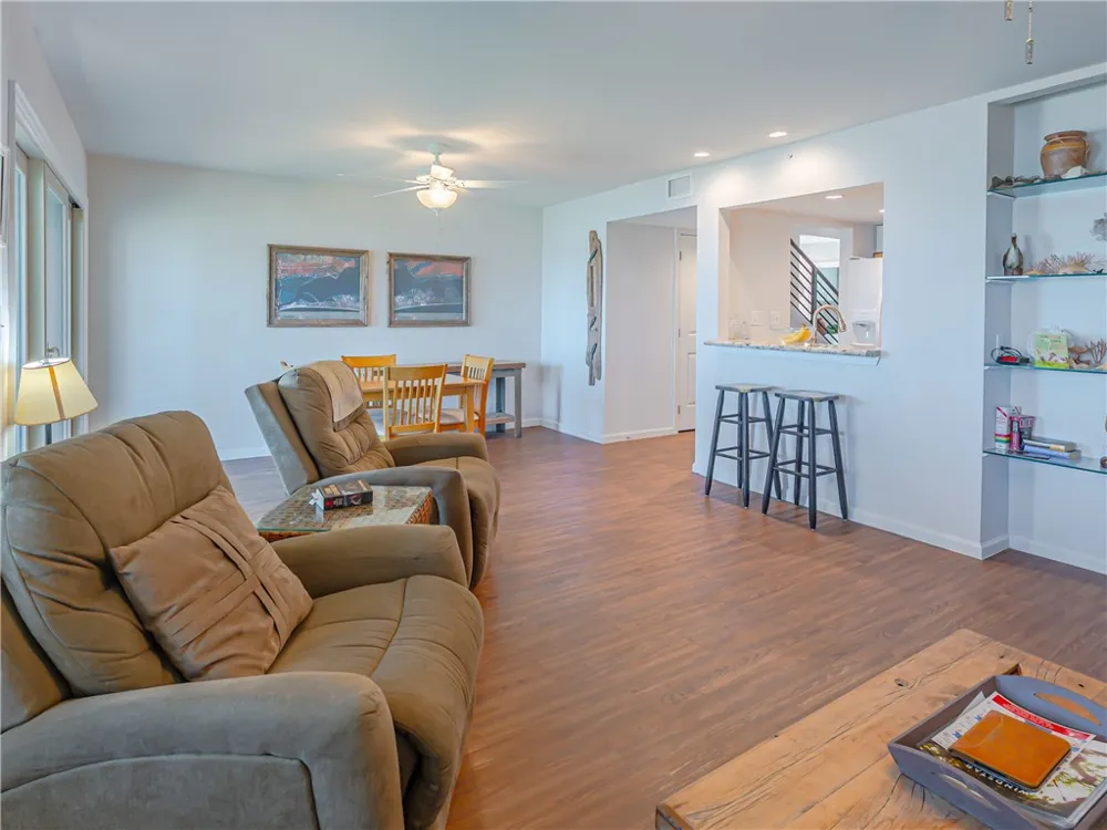 620 S Fulton Beach #708 Rockport, TX 78382