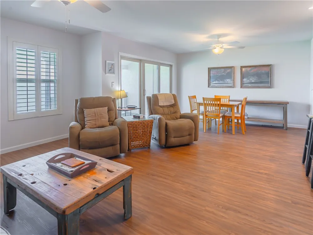620 S Fulton Beach #708 Rockport, TX 78382
