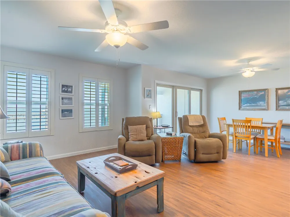 620 S Fulton Beach #708 Rockport, TX 78382