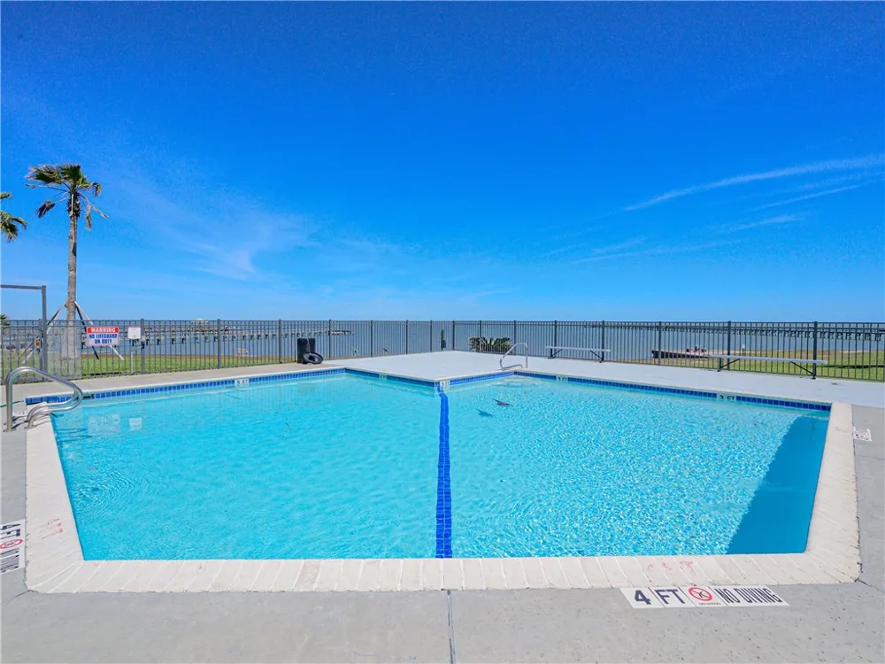 620 S Fulton Beach #708 Rockport, TX 78382