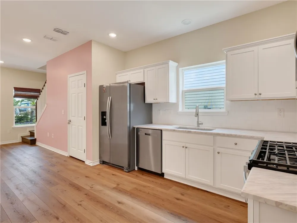 140 Lavaca Circle Rockport, TX 78382