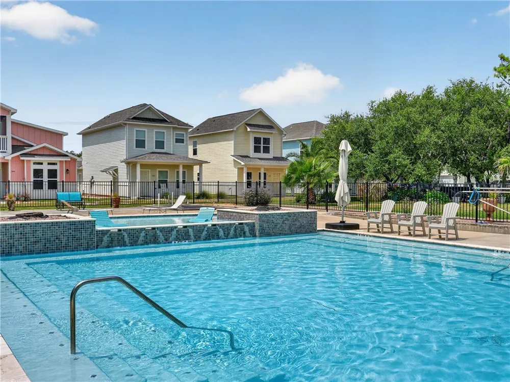 140 Lavaca Circle Rockport, TX 78382
