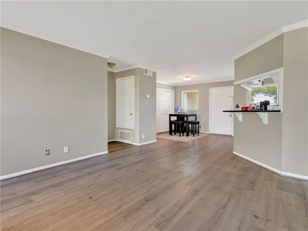 302 Saint Andrews Street #F202 Rockport, TX 78382