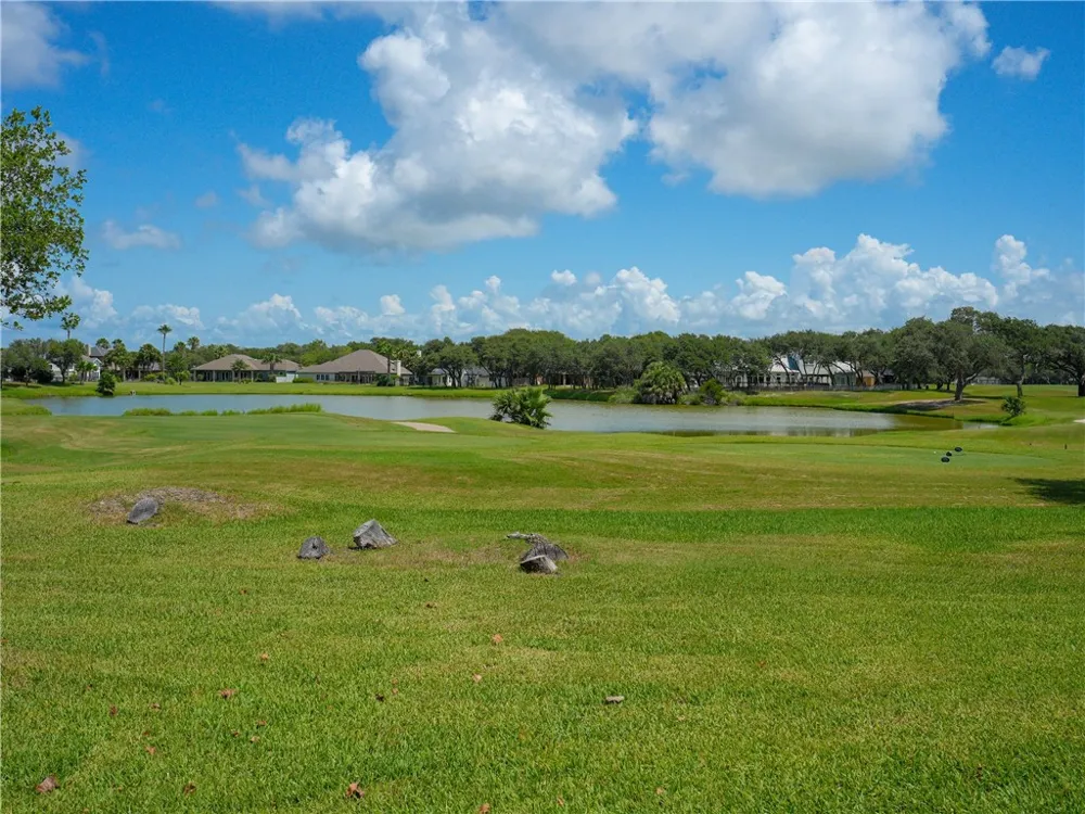 302 Saint Andrews Street #F202 Rockport, TX 78382