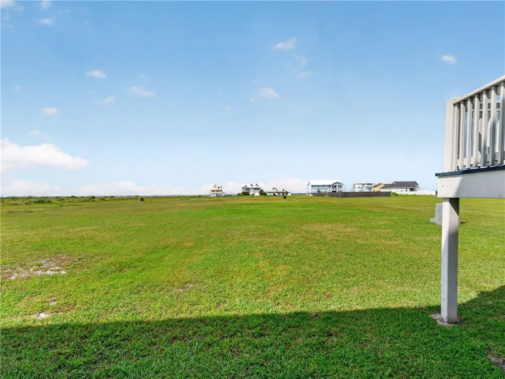 1504 Cape Velero Drive Rockport, TX 78382