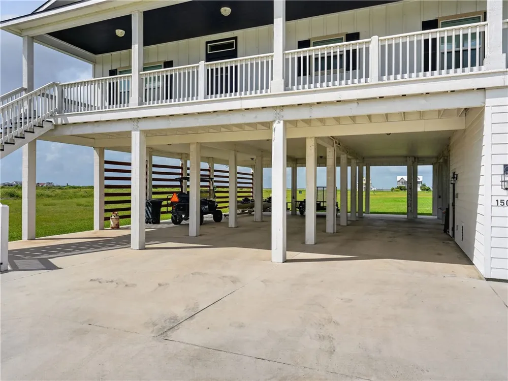 1504 Cape Velero Drive Rockport, TX 78382