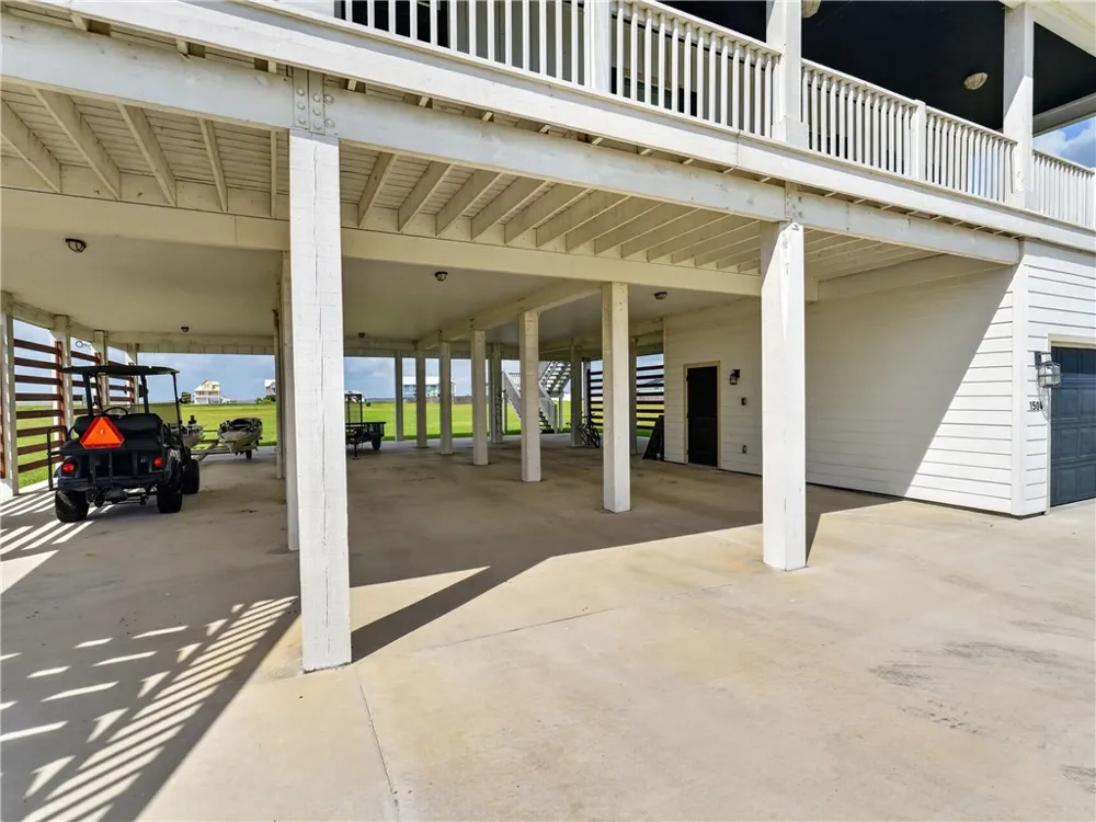 1504 Cape Velero Drive Rockport, TX 78382