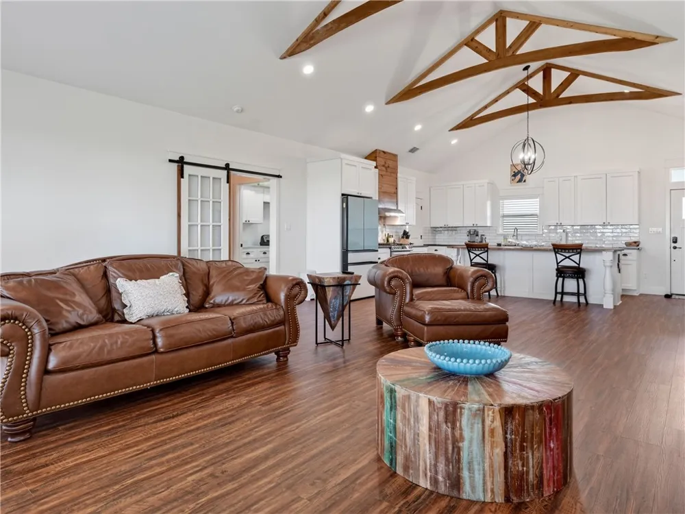 1504 Cape Velero Drive Rockport, TX 78382