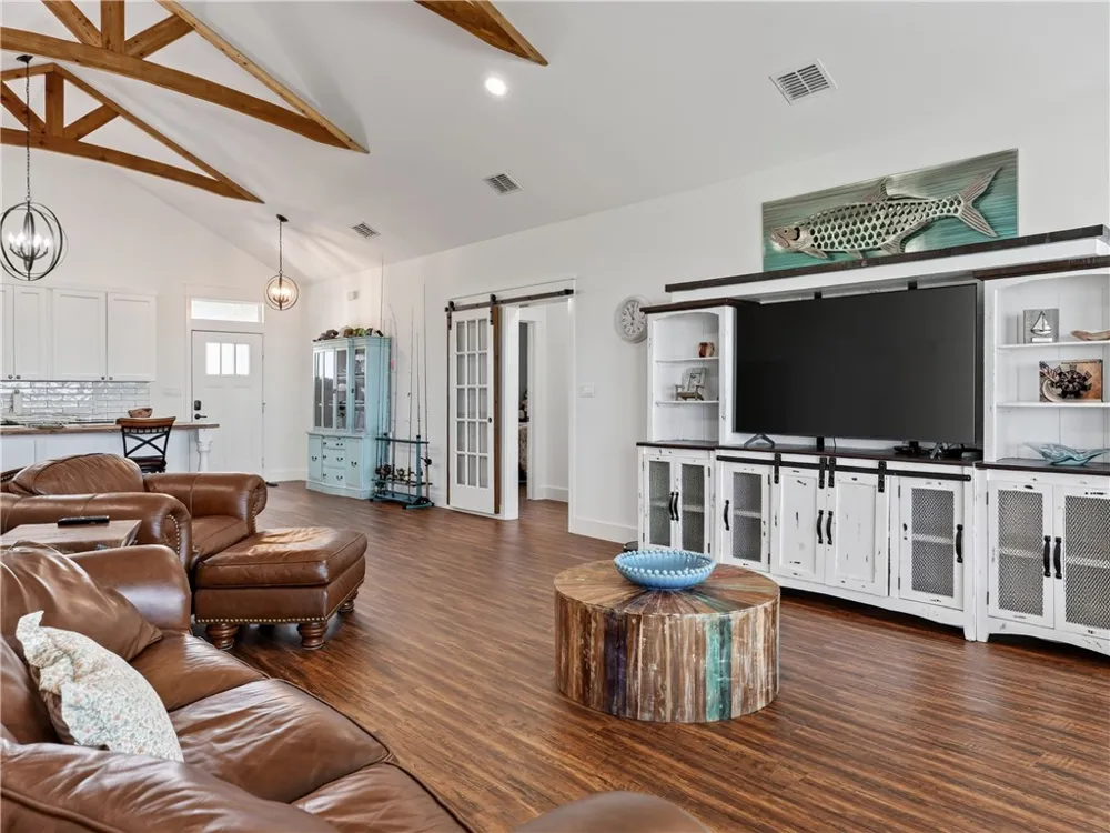 1504 Cape Velero Drive Rockport, TX 78382