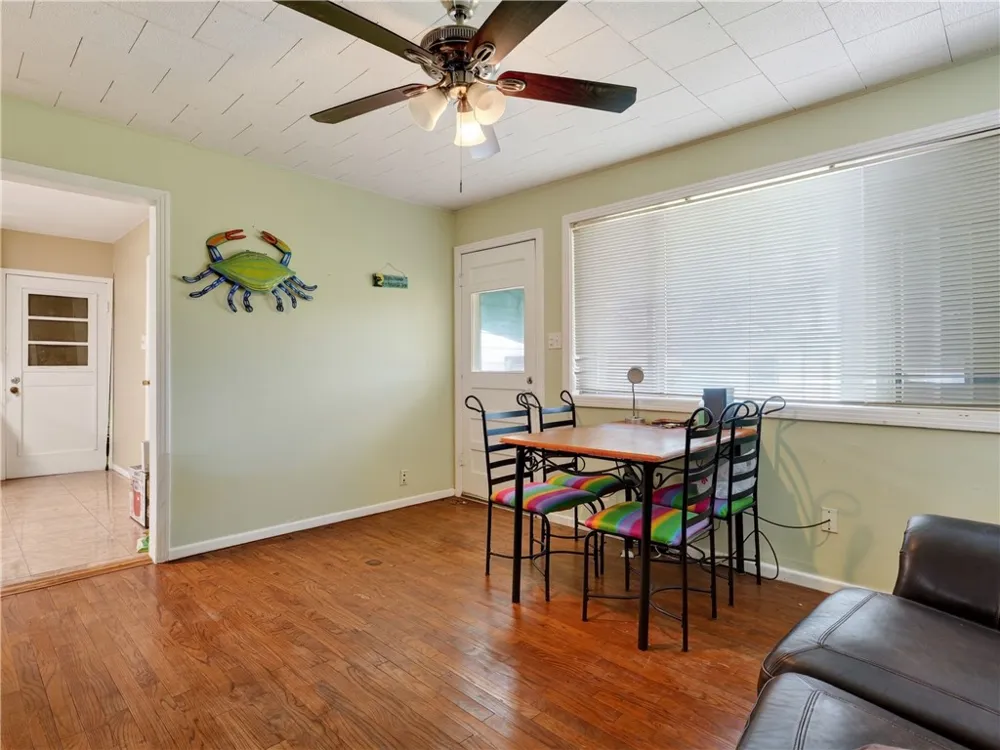 109 Palm Street Rockport, TX 78382