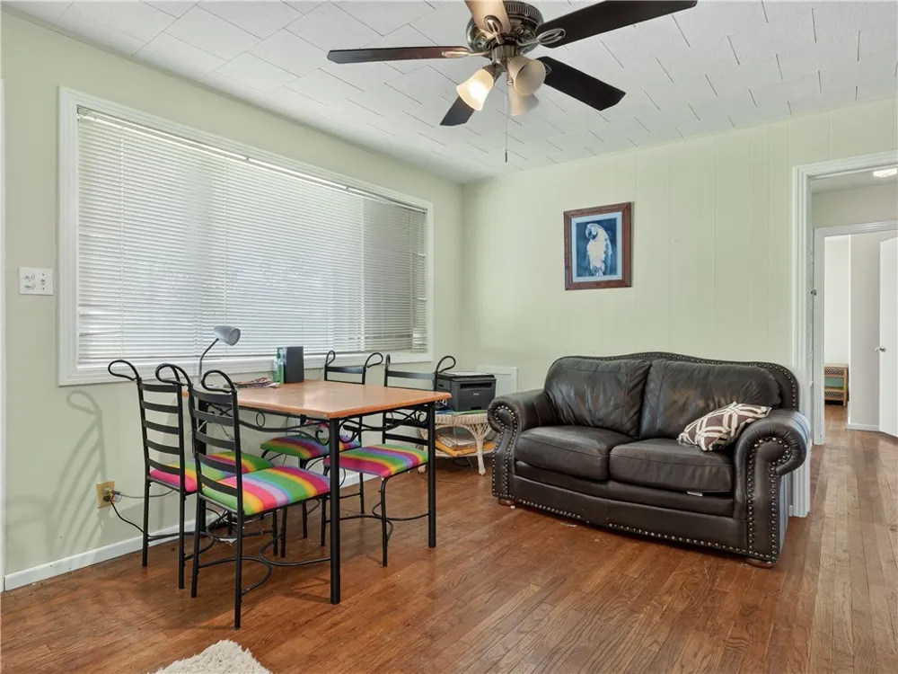 109 Palm Street Rockport, TX 78382