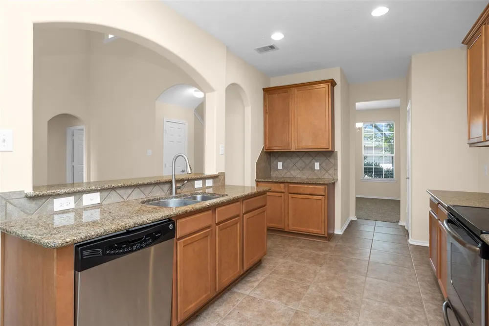 8927 Headstall Drive Tomball, TX 77375
