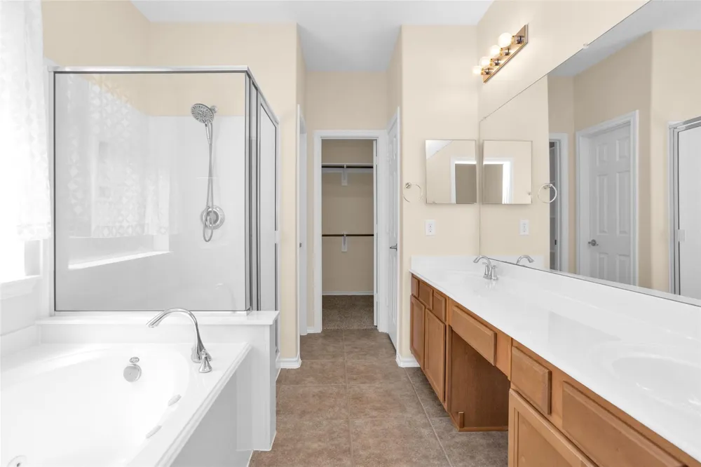 8927 Headstall Drive Tomball, TX 77375
