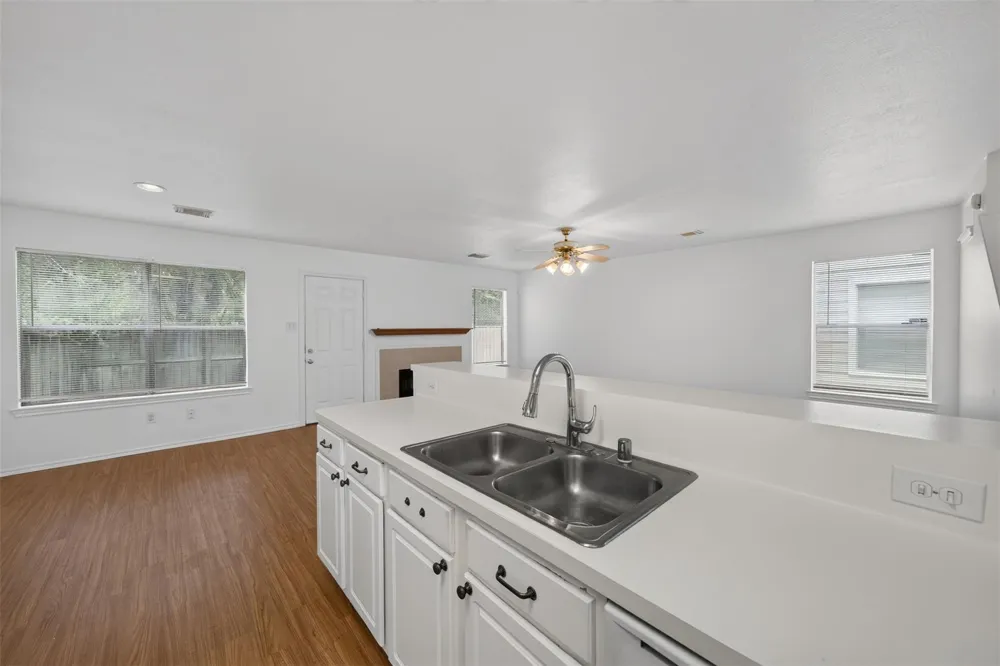 130 S Walden Elms Circle Spring, TX 77382