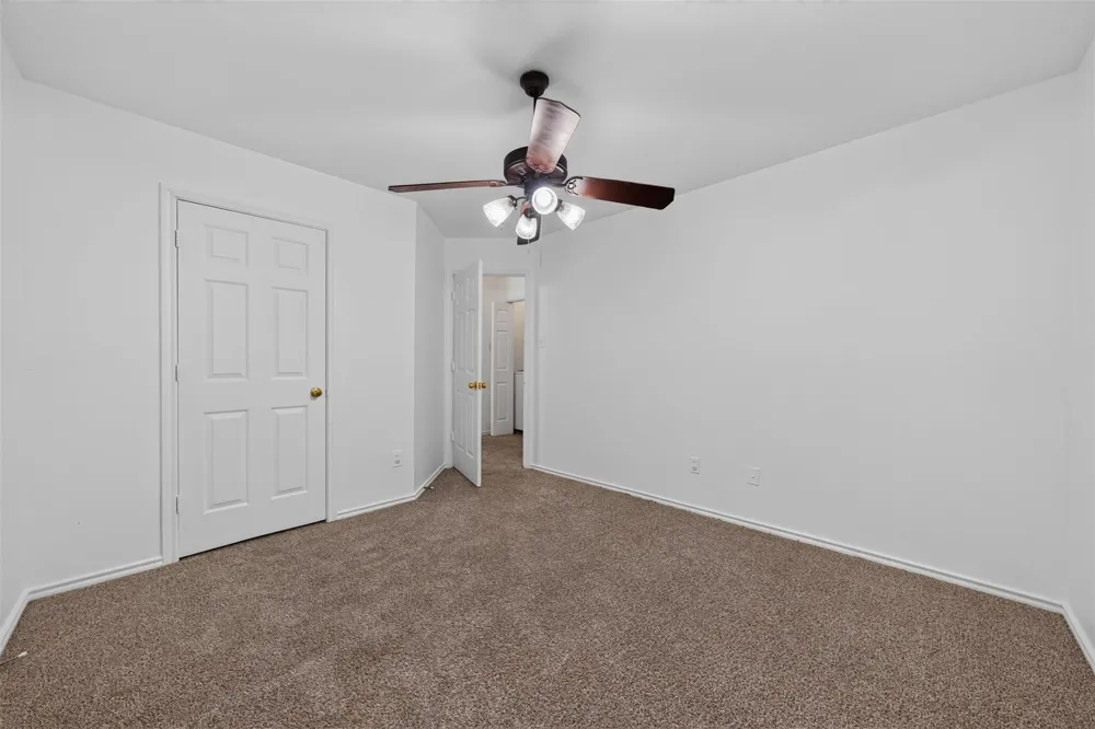 130 S Walden Elms Circle Spring, TX 77382