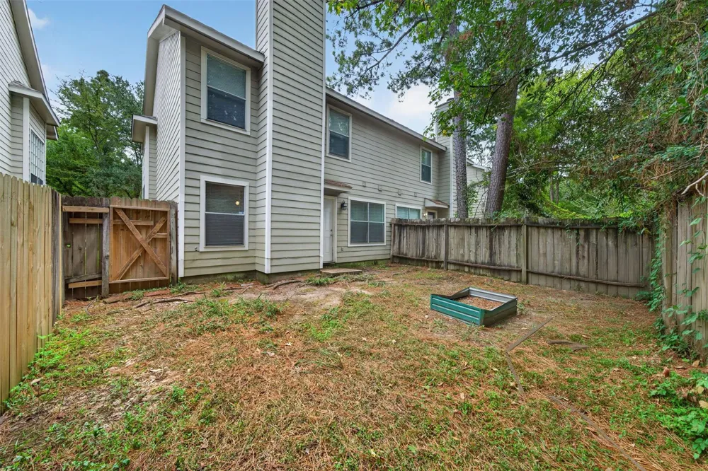 130 S Walden Elms Circle Spring, TX 77382
