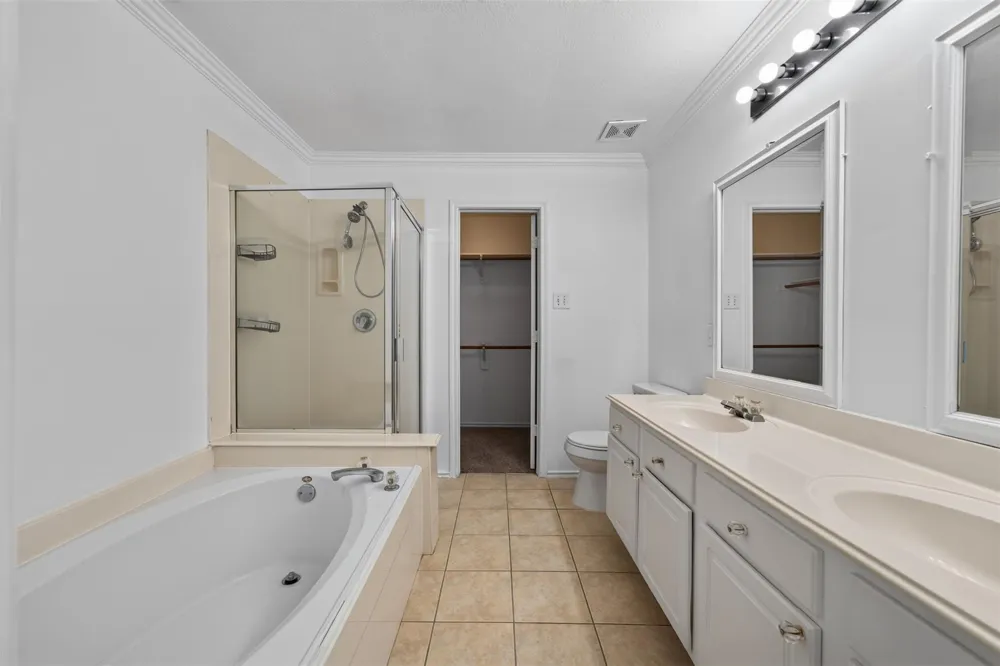 130 S Walden Elms Circle Spring, TX 77382