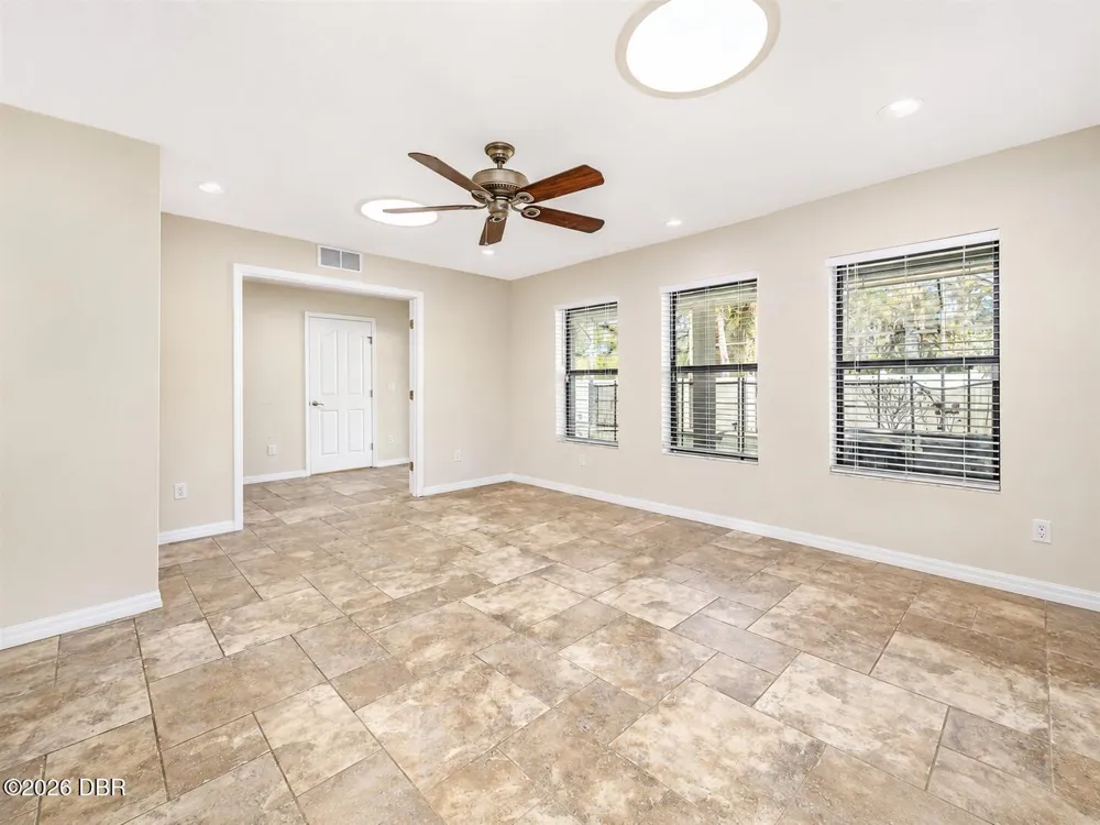 317 Oak Fern Circle Ormond Beach, FL 32174
