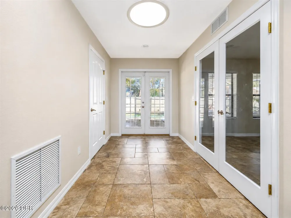 317 Oak Fern Circle Ormond Beach, FL 32174