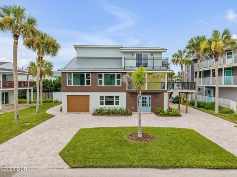 830 Eel Avenue