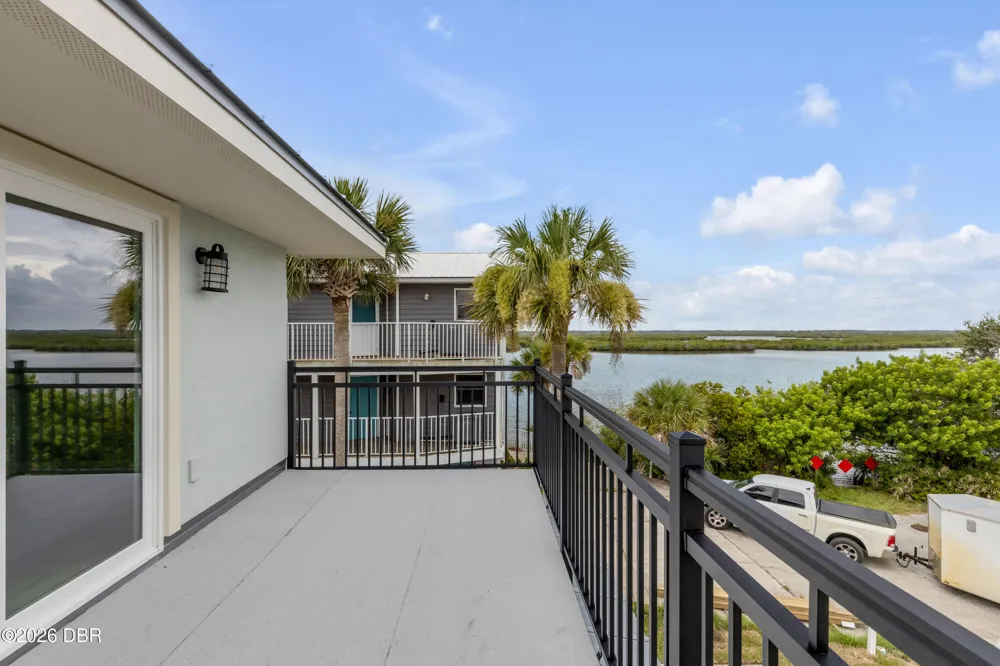 830 Eel Avenue New Smyrna Beach, FL 32169