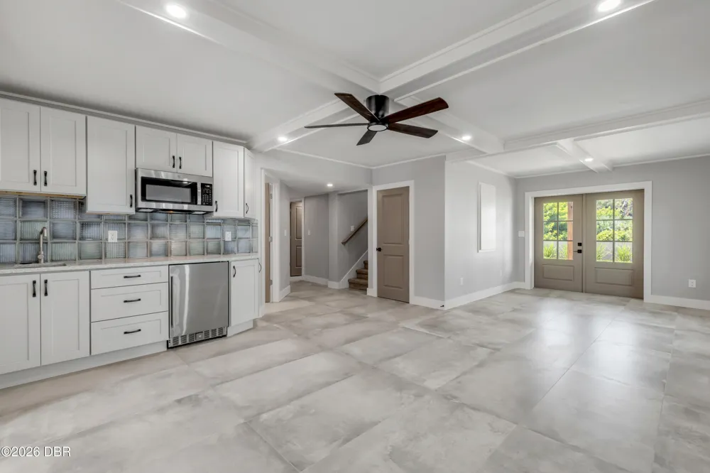 830 Eel Avenue New Smyrna Beach, FL 32169