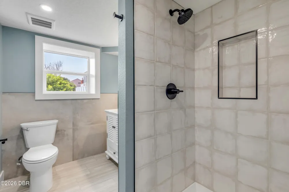 830 Eel Avenue New Smyrna Beach, FL 32169