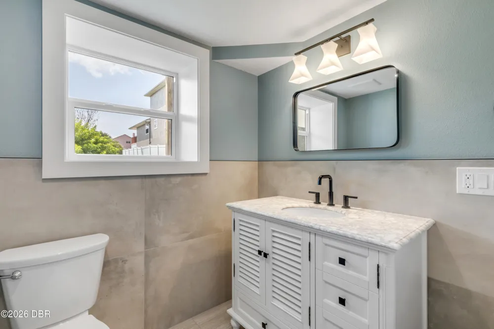 830 Eel Avenue New Smyrna Beach, FL 32169