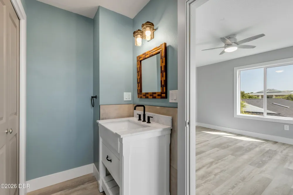 830 Eel Avenue New Smyrna Beach, FL 32169